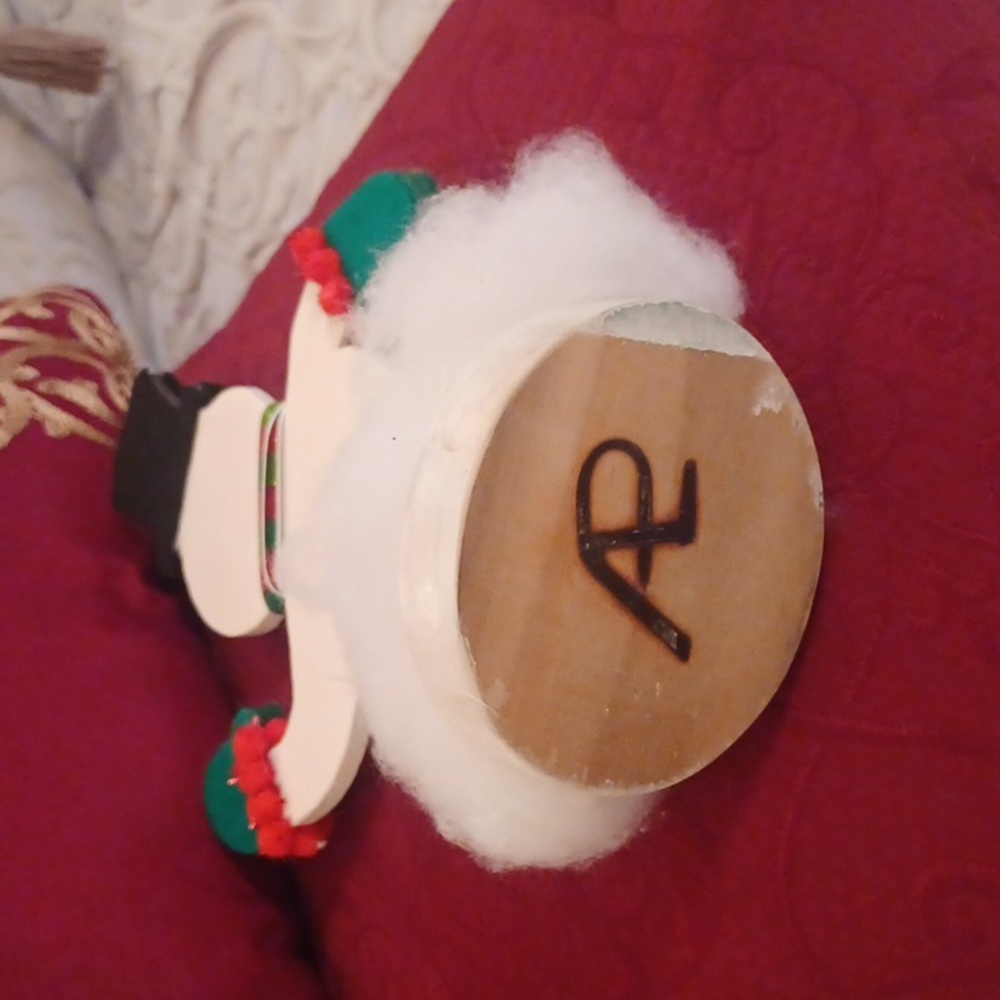 Wooden Snowman NWOT - Picture 3 of 4